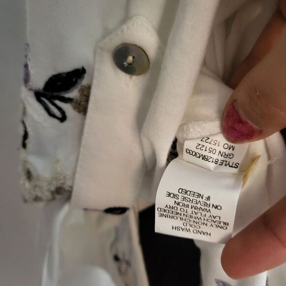 Hope springs blouse, floral, size S - Picture 12 of 12